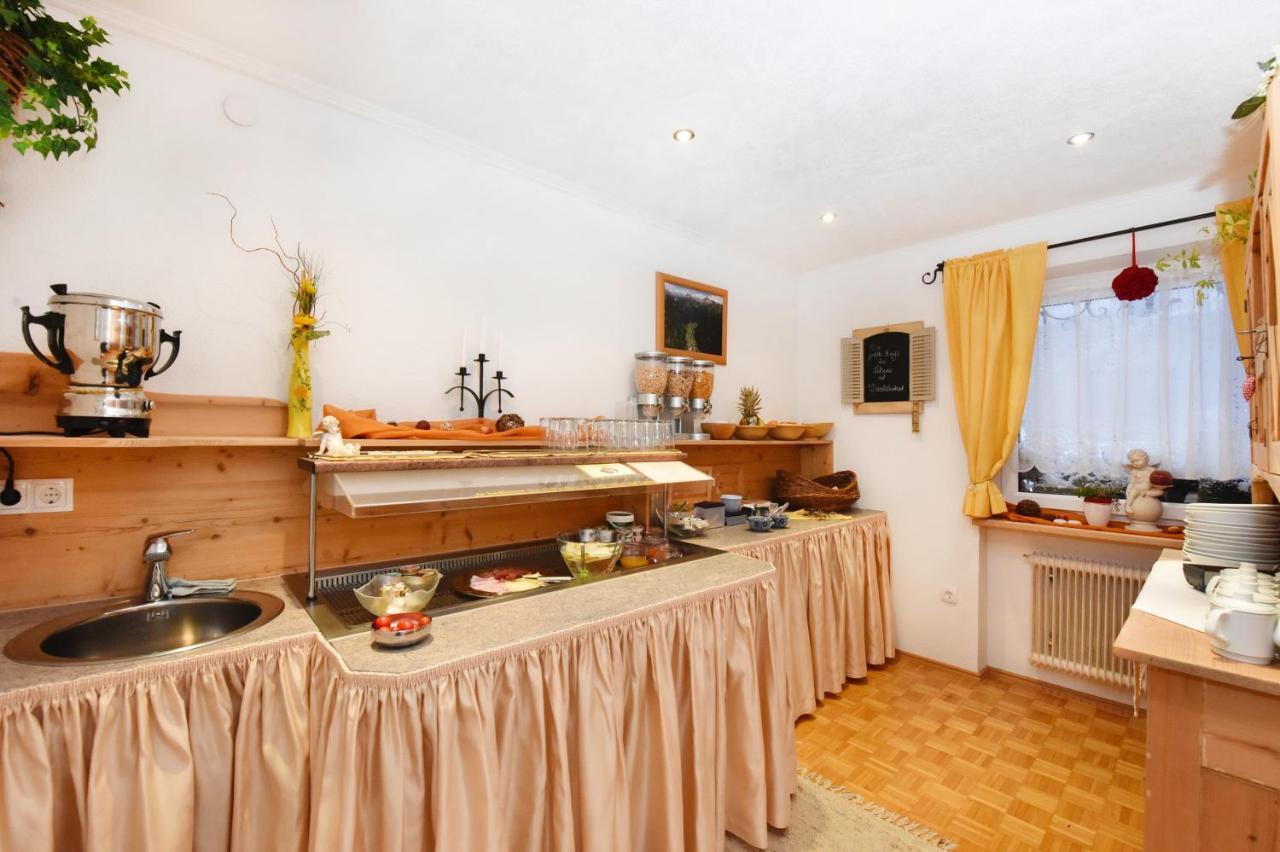 Pension Piz Buin Partenen Exterior photo